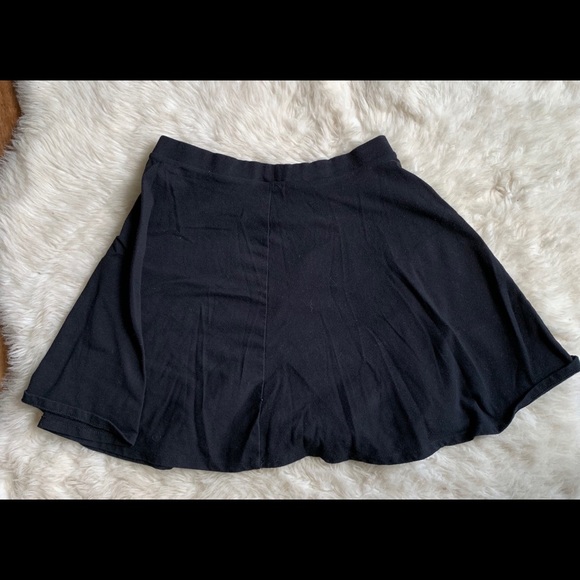 Forever 21 skater skirts - Picture 3 of 3